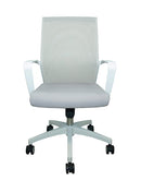 Silla operativa, respaldo mesh, asiento tela,  mecanismo reclinable con bloqueo, coderas fijas, con llantas. Dimensiones: ancho t. 57 cm, profundidad 62 cm, altura 108 cm.  Disponible en gris, coderas en blanco